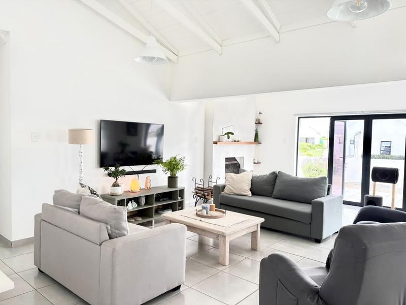3 Bedroom Property for Sale in Laaiplek Western Cape